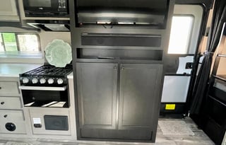 THE WANDERER RV (Bunks & Outdoor Kitchen)