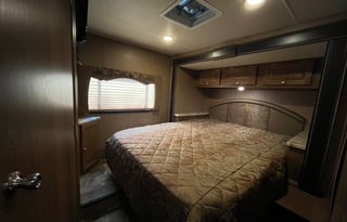 Coachmen Leprechaun...Ready, Set, Vacation!