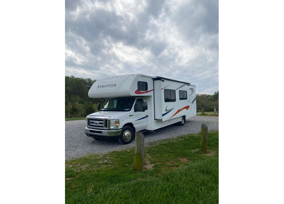 Class C Motor Home rentals in Nashville