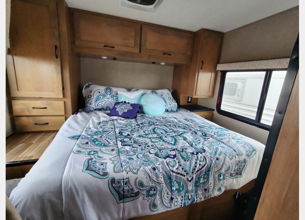 Class C Motor Home rentals in Bozeman
