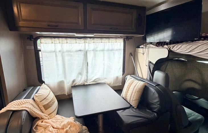 Dinning area that pull out to a bed.