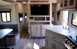 2020 Coachmen RV Freedom Express Ultra Lite 257BHS