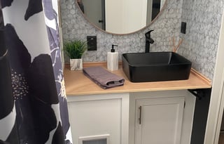 Shannon’s Apartment Style RV Rental