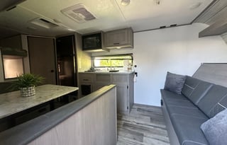The Adventure Queen, Bunkhouse- Sleeps 6-8