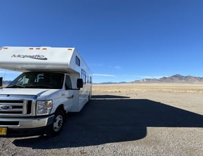 Thor Motor Coach Thor Majestic EC4