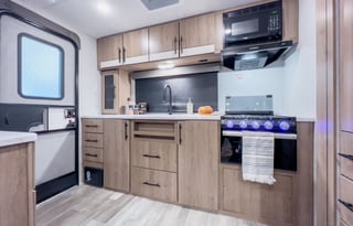 '23 Grand Design Imagine 23LDE - Luxe RV Adventure