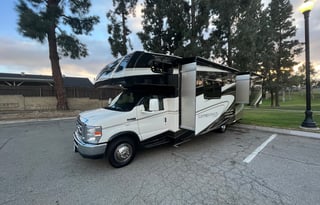 Coachmen Leprechaun...Ready, Set, Vacation!