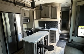 2021 Keystone RV Raptor 352