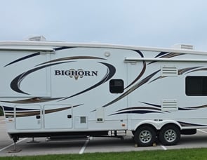 Heartland Bighorn 3070RL