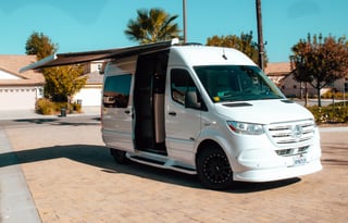 2022 LUXURY CUSTOM  MIDWEST AUTOMOTIVE PASSAGE