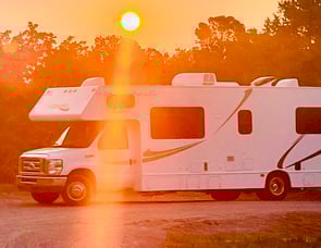 Thor Motor Coach Four Winds 28A