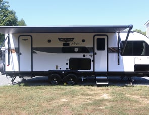 Forest River RV Wildwood X-Lite 240BHXL