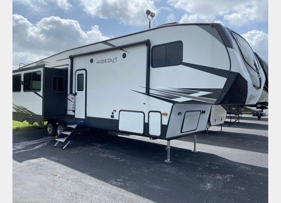 Fifth Wheel rentals in TRAVELERS REST