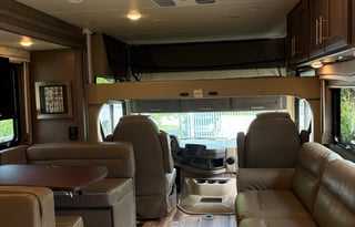 2021 Thor Motor Coach Challenger 37DS