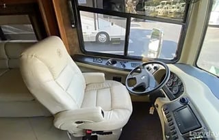 2012 Tiffin Phaeton HAL724