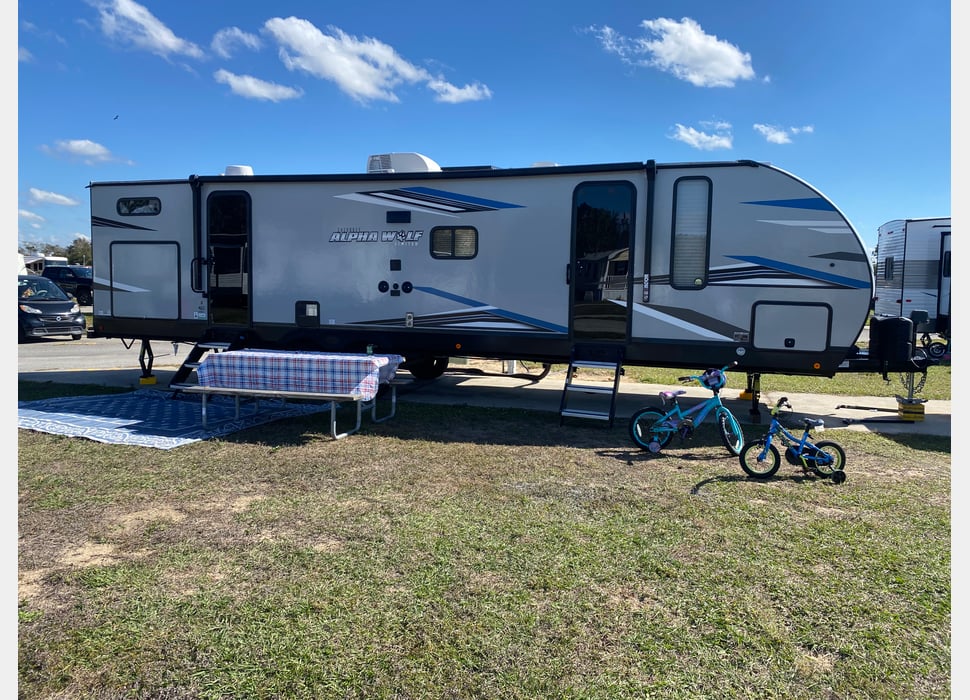 Travel Trailer rentals in LEWISBURG
