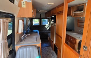 Mercedes Sprinter Leisure Travel Free Spirit