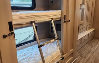 T2023 CONVENIENT & EASY TO DRIVE RV!!! MIRAMAR