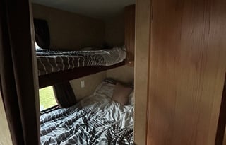 Jay Jay’s Escape – Comfort & Adventure for All!