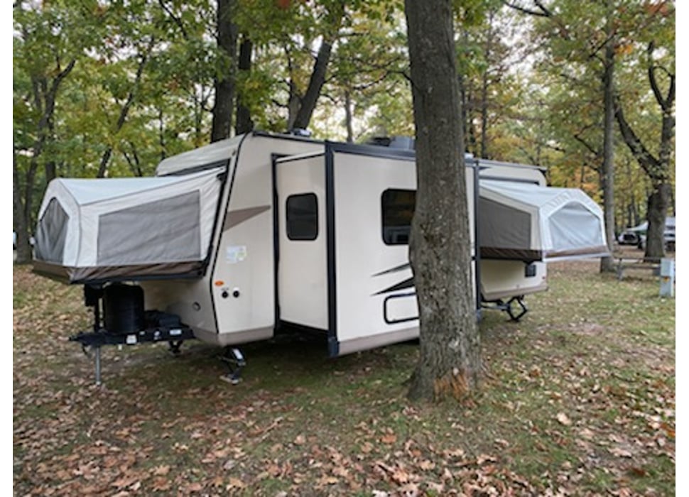 Travel Trailer rentals in Lake Ann