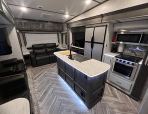 Dutchmen RV Astoria 3553MBP