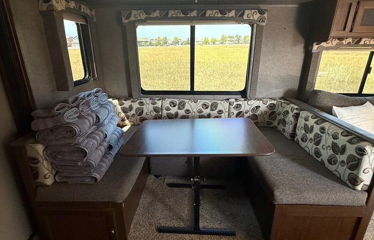 Convertibles Dinette