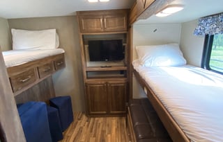 Luxury Desert Wanderer-Two Private Bedrooms