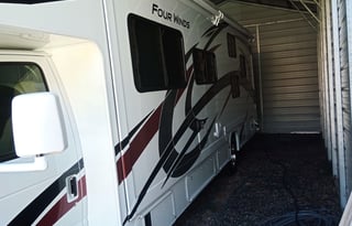 2022 Thor w/ Bunk Beds (Tow dolly available)
