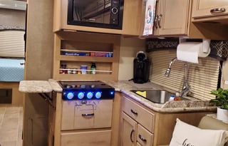 2019 Thor Motor Coach Chateau 30D