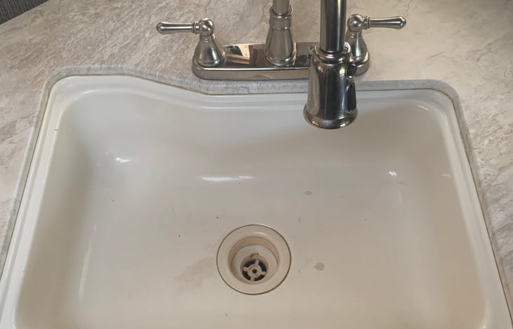 Large kitchen sink