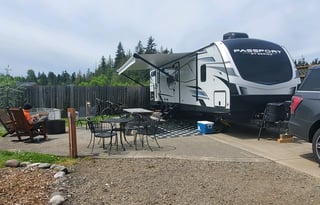 Matt and Candi's all inclusive family camper 2B2B