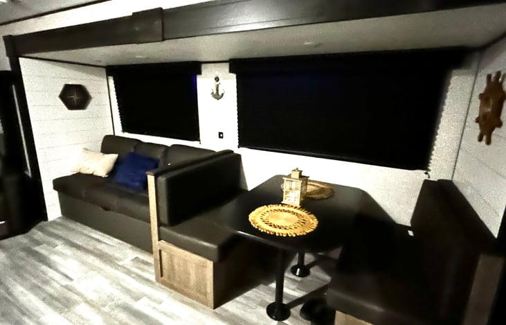 Darkening privacy shades