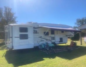 Forest River RV Cedar Creek Silverback 35QB4