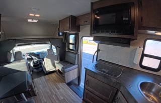 Cliff - Your California Getaway | Fully Stocked