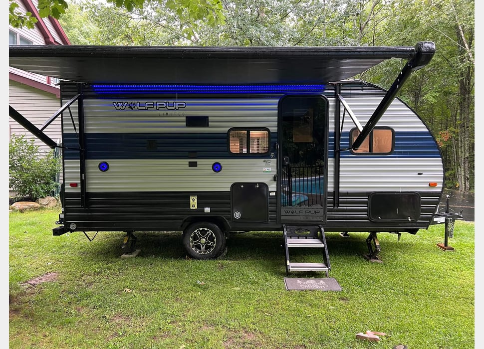 Travel Trailer rentals in Boston