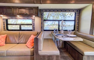 Ultimate Explorer! Easy to Drive!