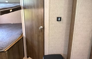 2019 Dutchmen RV Coleman Light 2405BH