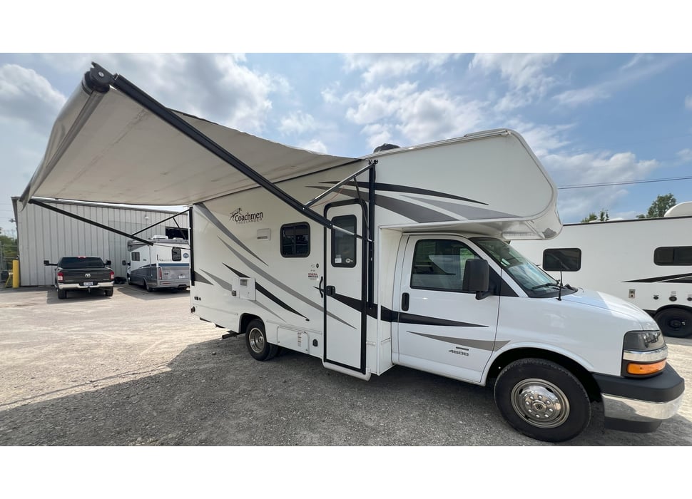 Class C Motor Home rentals in Piqua