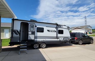 2022 S'mores for Four Coachmen TT