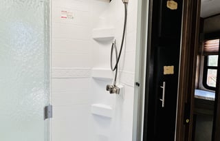 2020 FR3 30DS with 10+Day Power+Starlink Internet