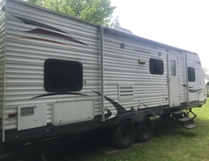 Heartland Trail Runner 27FQBS SLT