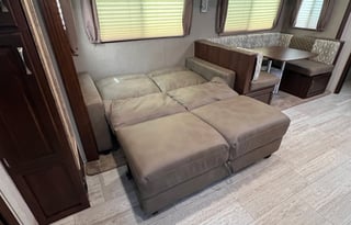 2020 Forest River Solaire 268BHSK BMN1126