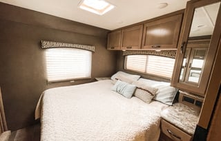 2019 Thor Motor Coach Chateau 30D Bunkhouse