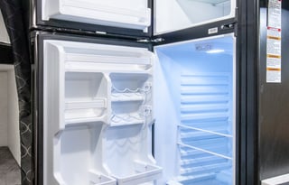 Luxury RV w/patio, Relax - bbq