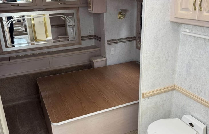 Private bedroom (also slides out). We just purchased a new mattress (not in photo)