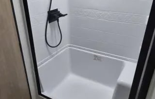 Brand New 2025 3 bedroom!Sleeps 8 Palomino Solaire