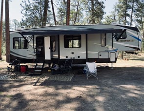Forest River RV Cherokee Arctic Wolf 305ML6