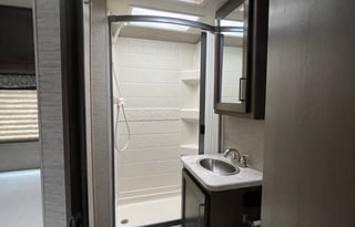 2021 Thor Motor Coach - Freedom Elite