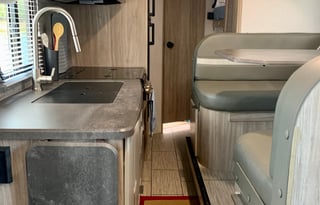 2021 Winnebago Micro Minnie 2306BHS