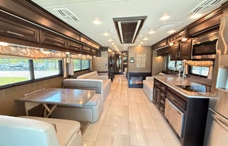 Bershire XLT 45CA Bunks 2 Full Baths